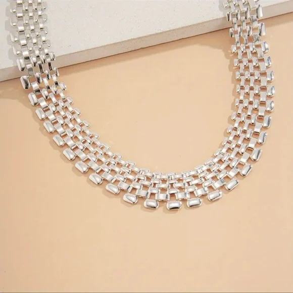Exaggerated Hollow Chain Necklace Punk Hip-hop Style Silver Color Necklace - Picture 3 of 7